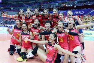 美国球迷中国女排回国视频（美国中国女排回放）