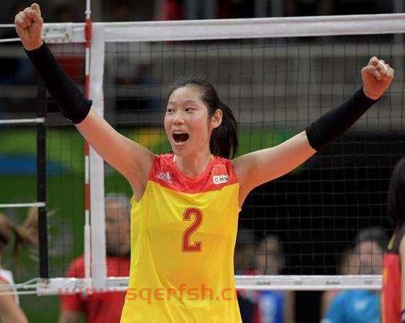 中国女排朱婷土耳其年薪（女排联赛中国对土耳其朱婷打接应）